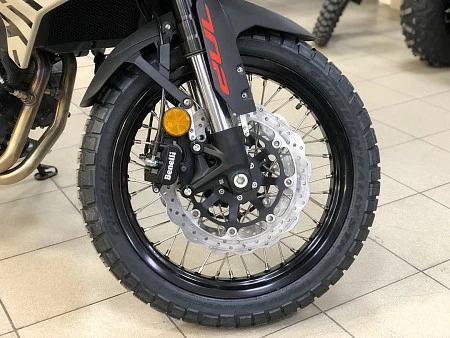 Мотоцикл Benelli TRK 702X (бежевый) 2026г.
