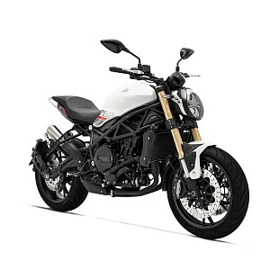 Мотоцикл Benelli 752S (белый металлик) 2026г.